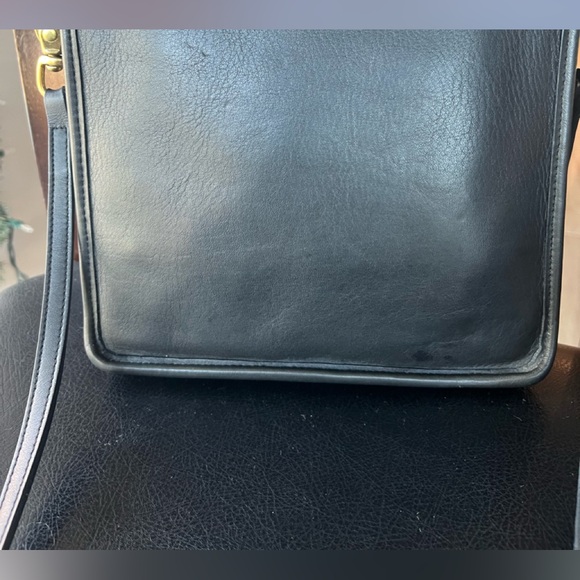 Vintage 1994 Coach Station Bag. Made in the USA. Beautifully reconditioned. - Picture 4 of 11